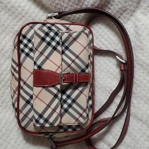 Crossbody burberry